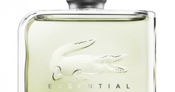 lacoste essential sport