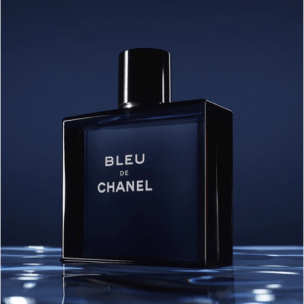Bleu for Men Perfume Roll On with Pure Organic Jojoba Oil, Alcohol Free,  Eau de Toilette, Made in California