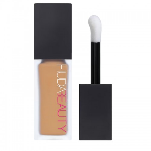 Huda Beauty Liquid Matte & Radiant Concealer Toasted Almond 5.3