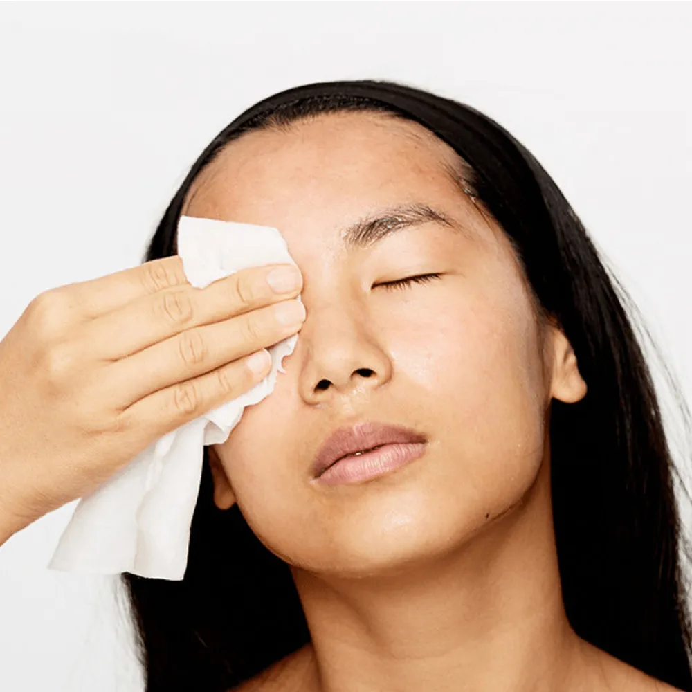 مناديل لإزالة المكياج ديب كلين من نيوتروجينا