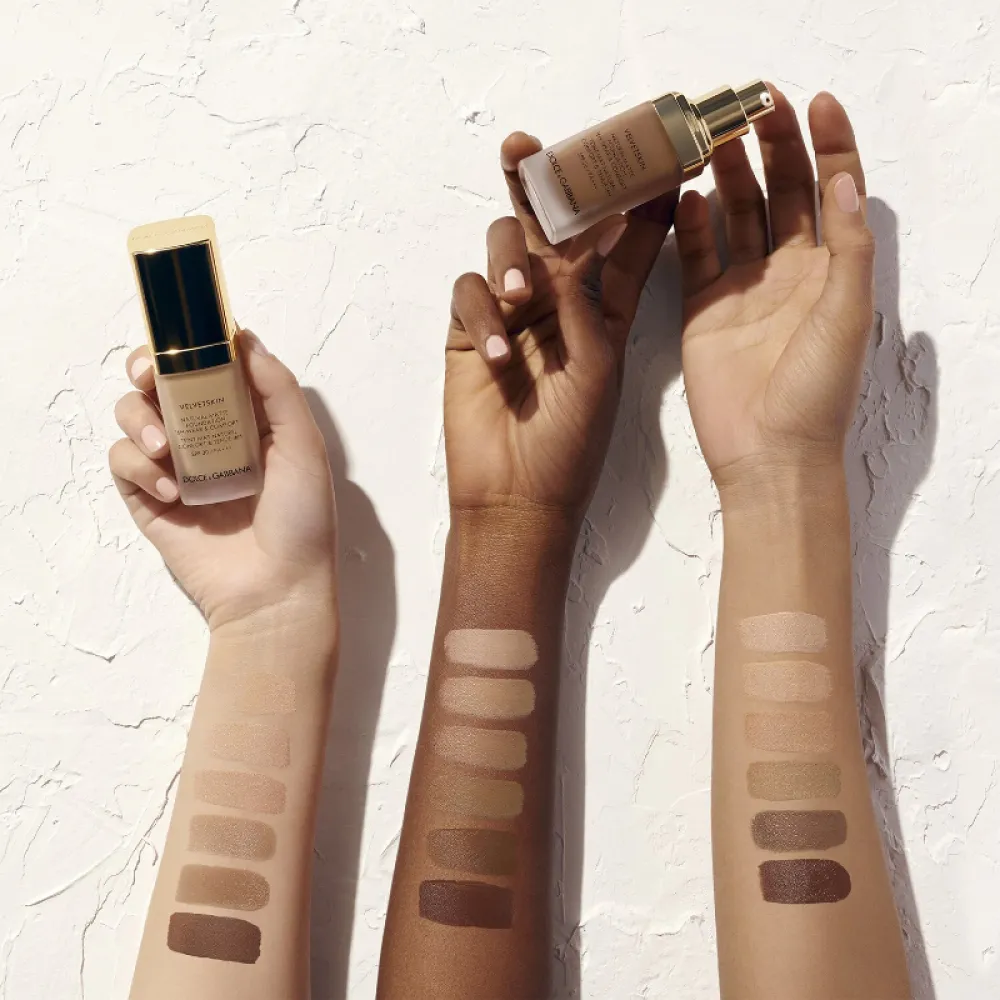 Dolce & Gabbana Perfect Matte Liquid Foundation - SPF20 140 Rose Beige