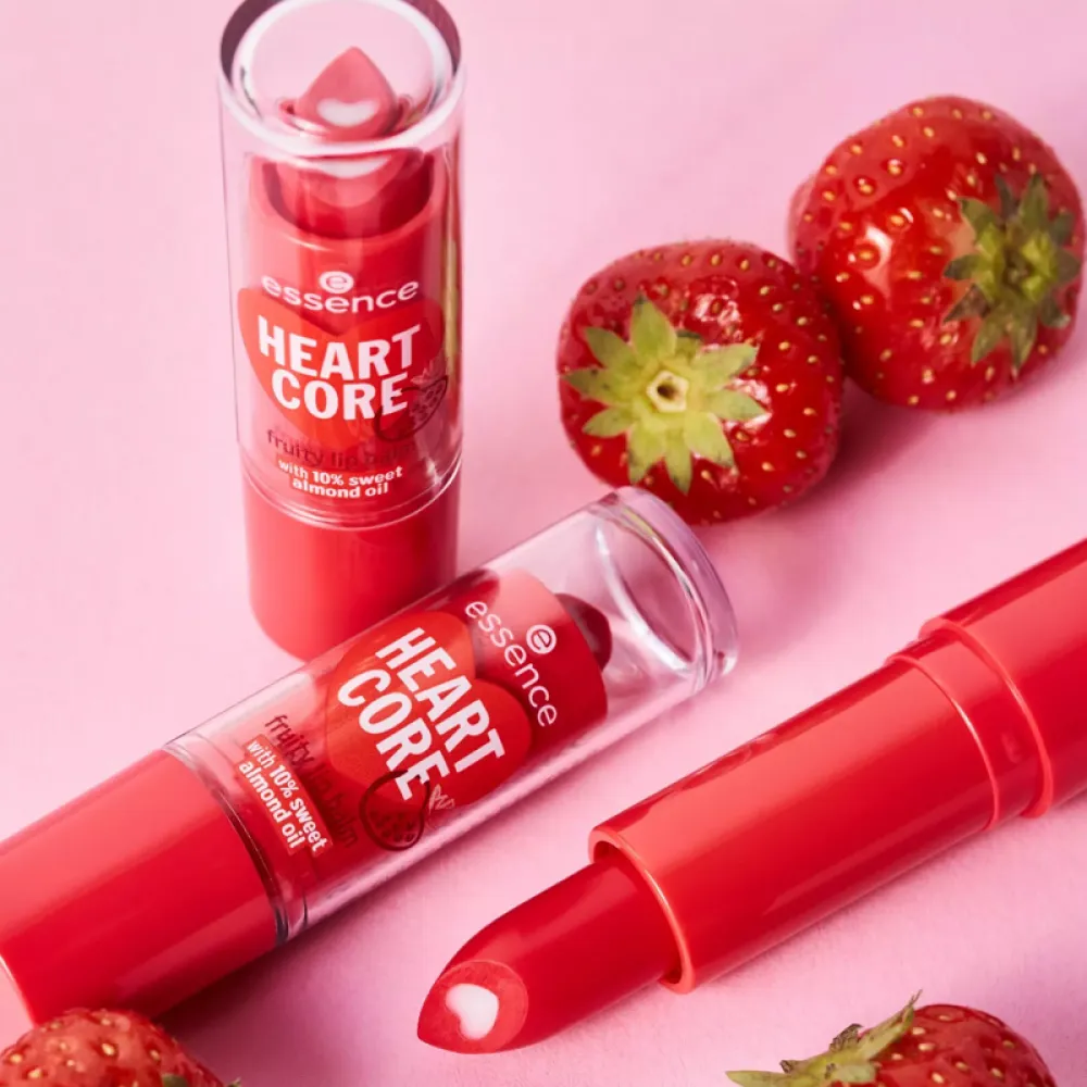 Essence Heart Core Lip Balm with Fruits Crazy Cherry 01