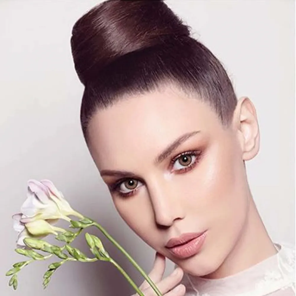 Diva Contact Lenses - Latte