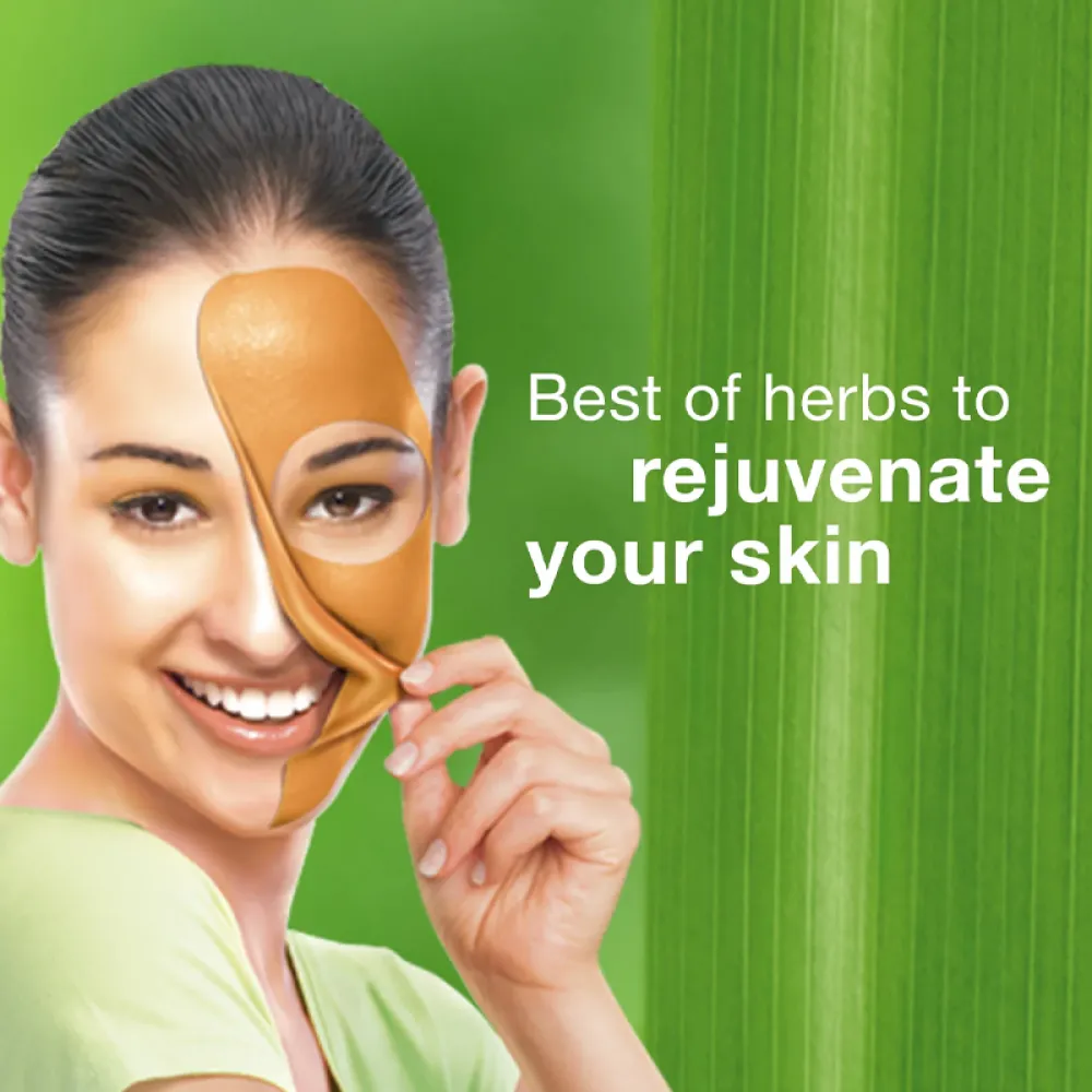 Himalaya Herbals Moisturizing Cucumber & Almond Peel Off Mask - 150ml