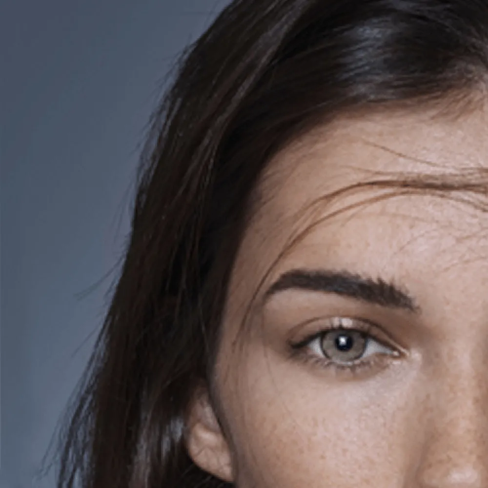 عدسات ملونة من انستازيا - انيستيتك ليما